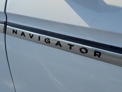 2027 Lincoln Navigator Reserve