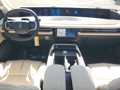 2027 Lincoln Navigator Reserve