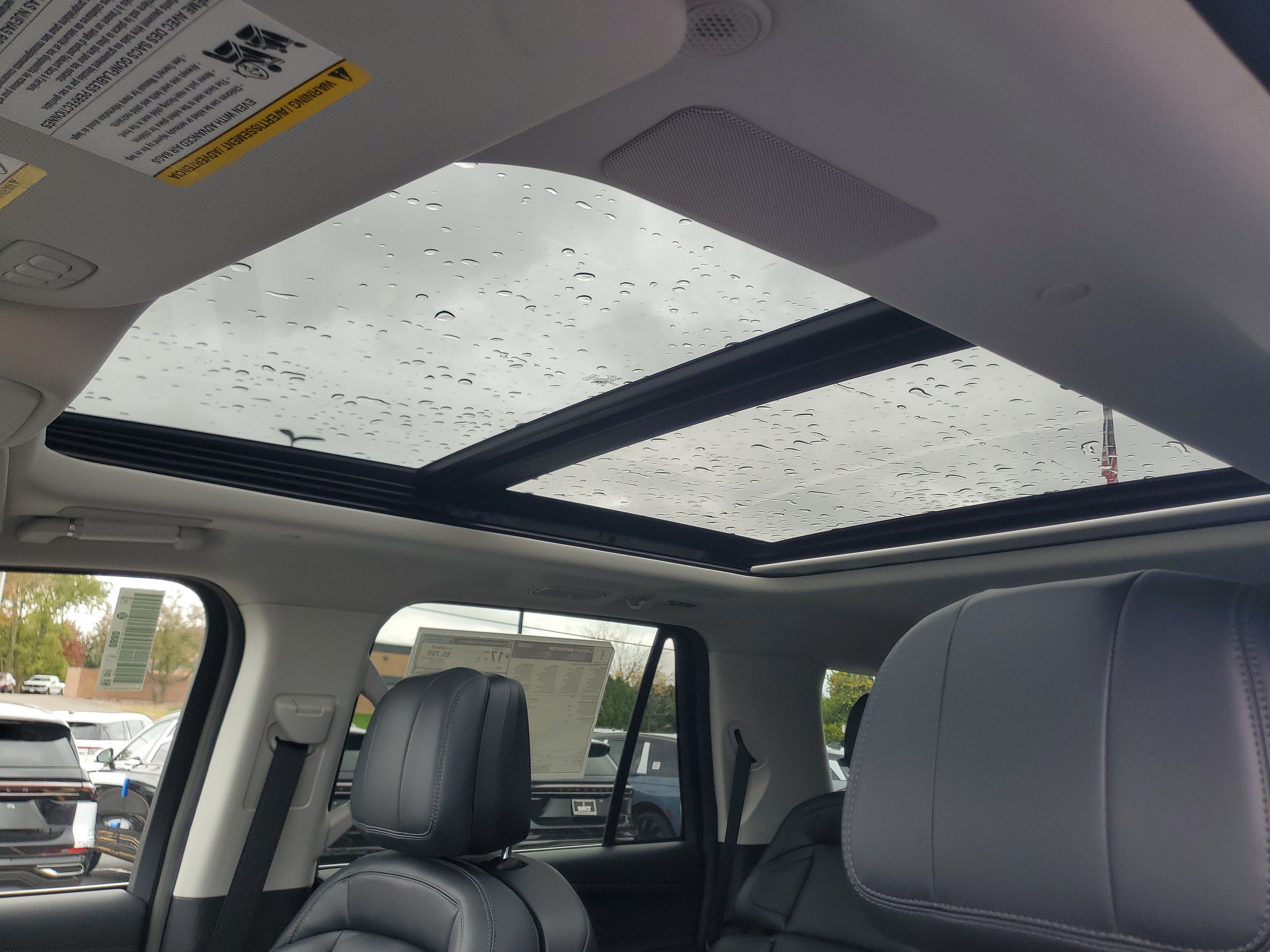 2027 Lincoln Navigator Reserve