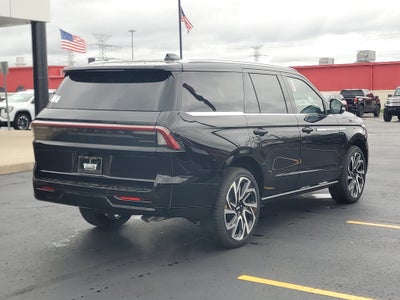 2027 Lincoln Navigator Reserve
