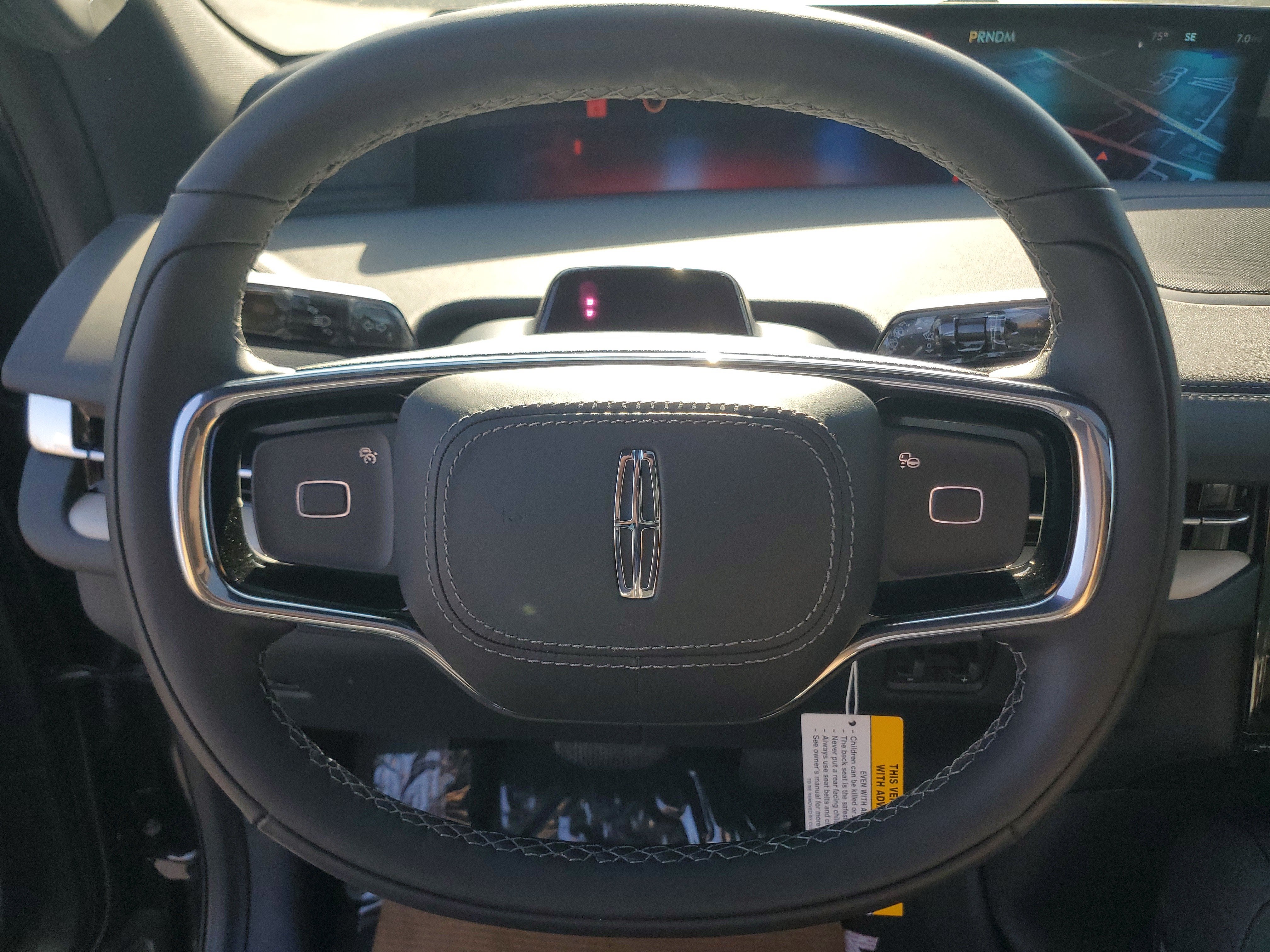 2027 Lincoln Navigator Reserve