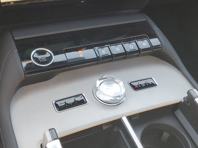 2027 Lincoln Navigator Reserve