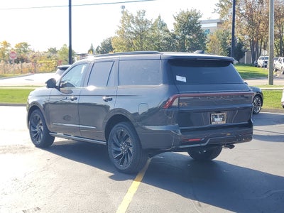 2027 Lincoln Navigator Reserve