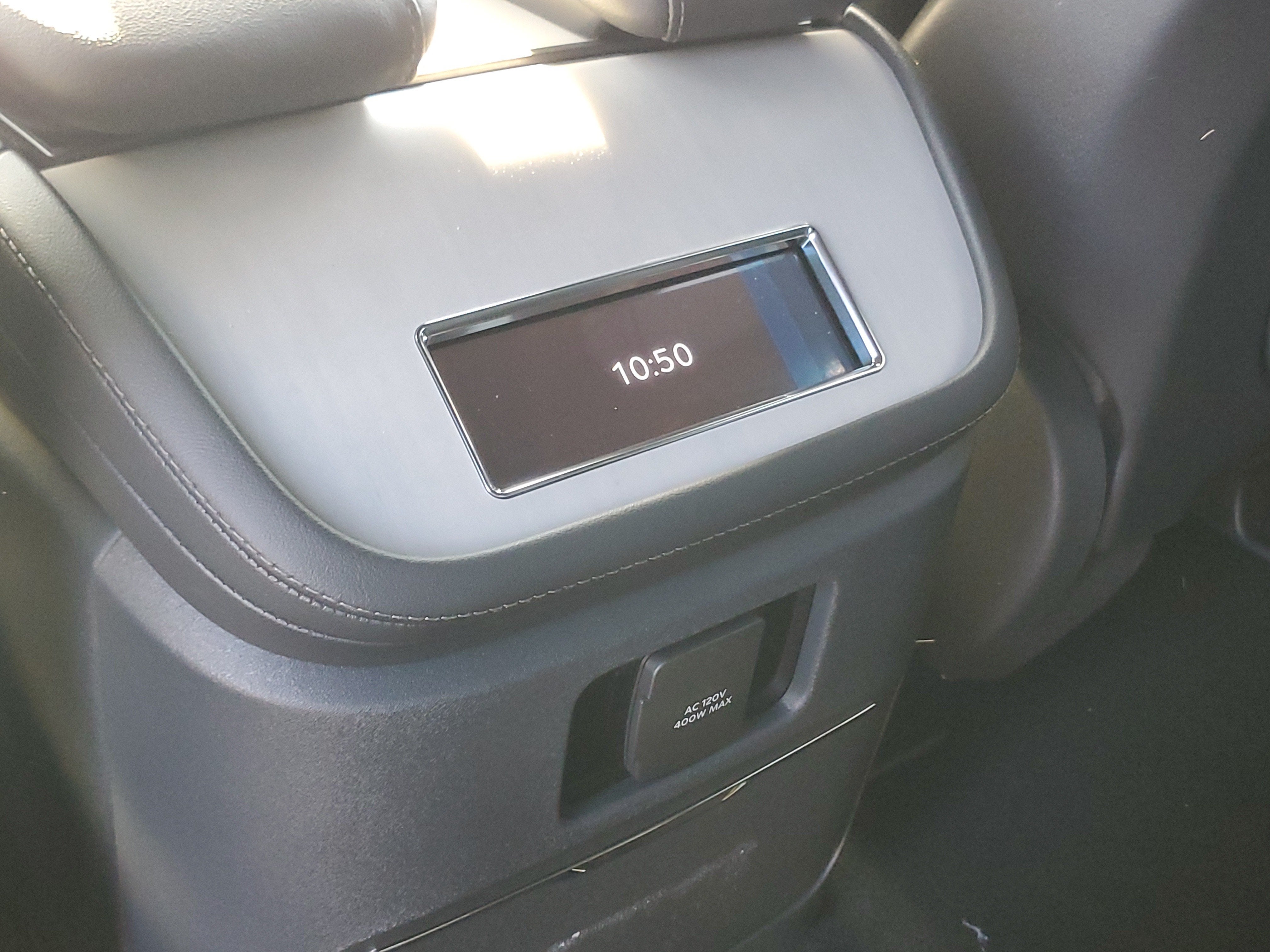 2027 Lincoln Navigator Reserve