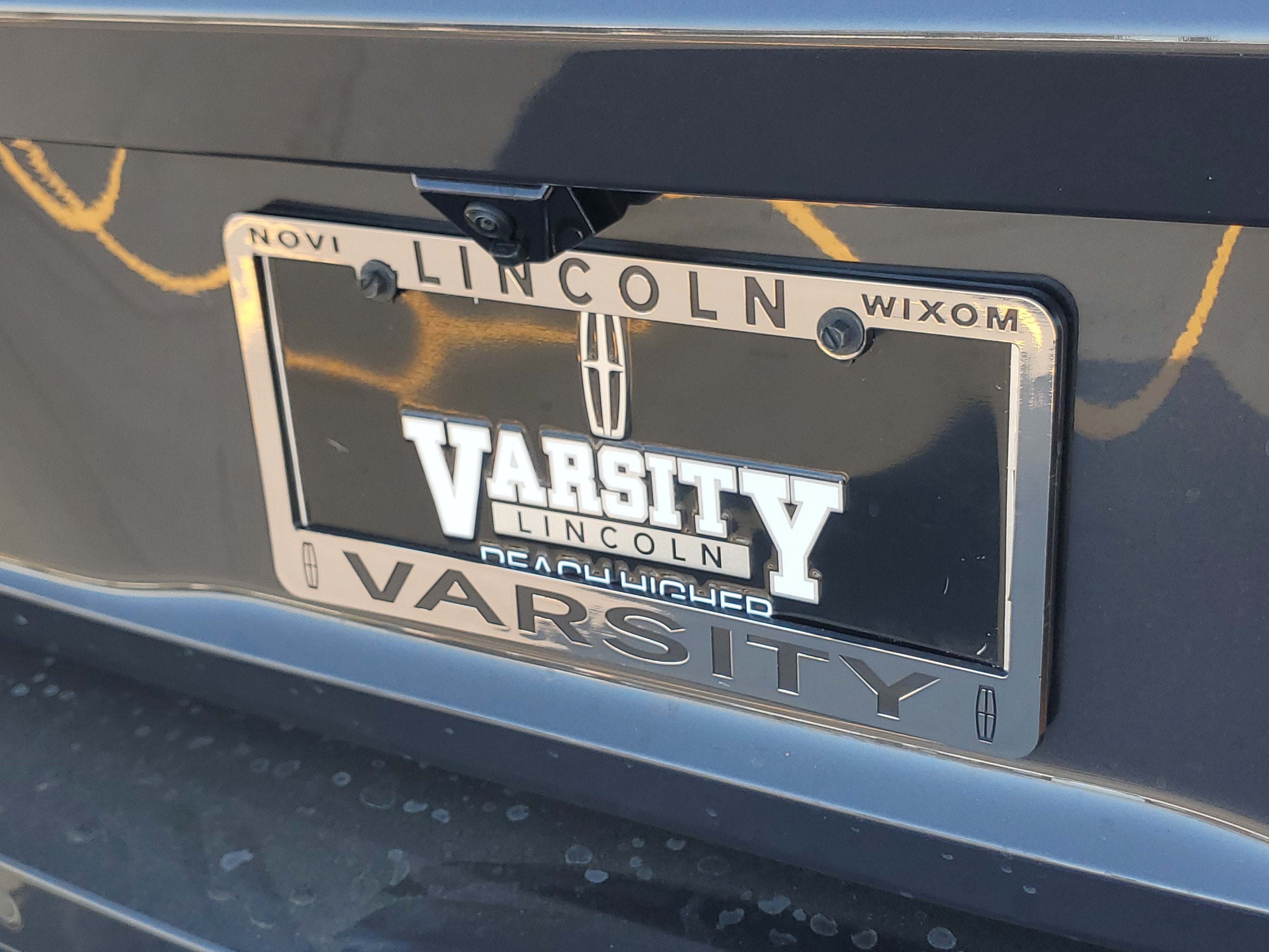 2027 Lincoln Navigator Reserve