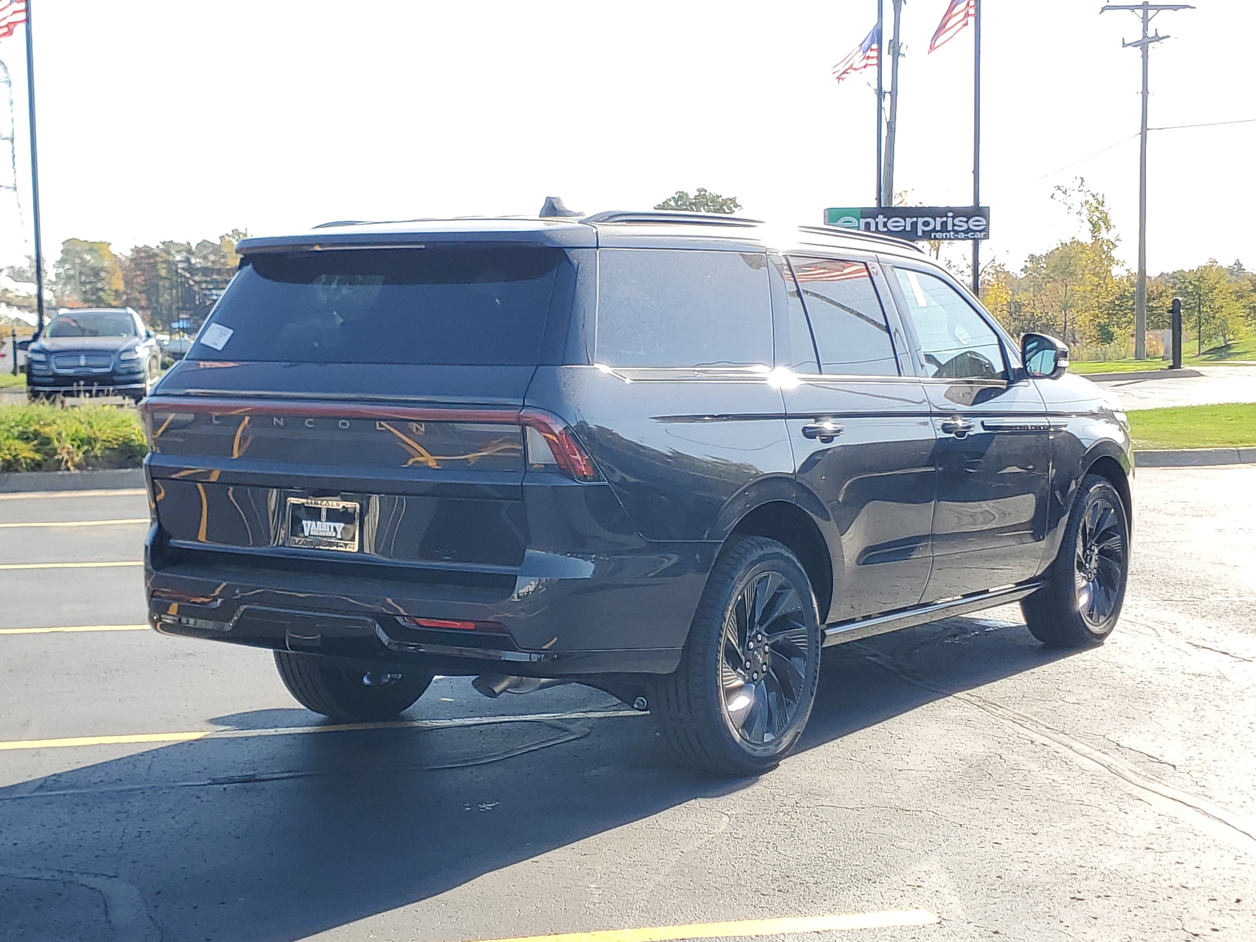 2027 Lincoln Navigator Reserve