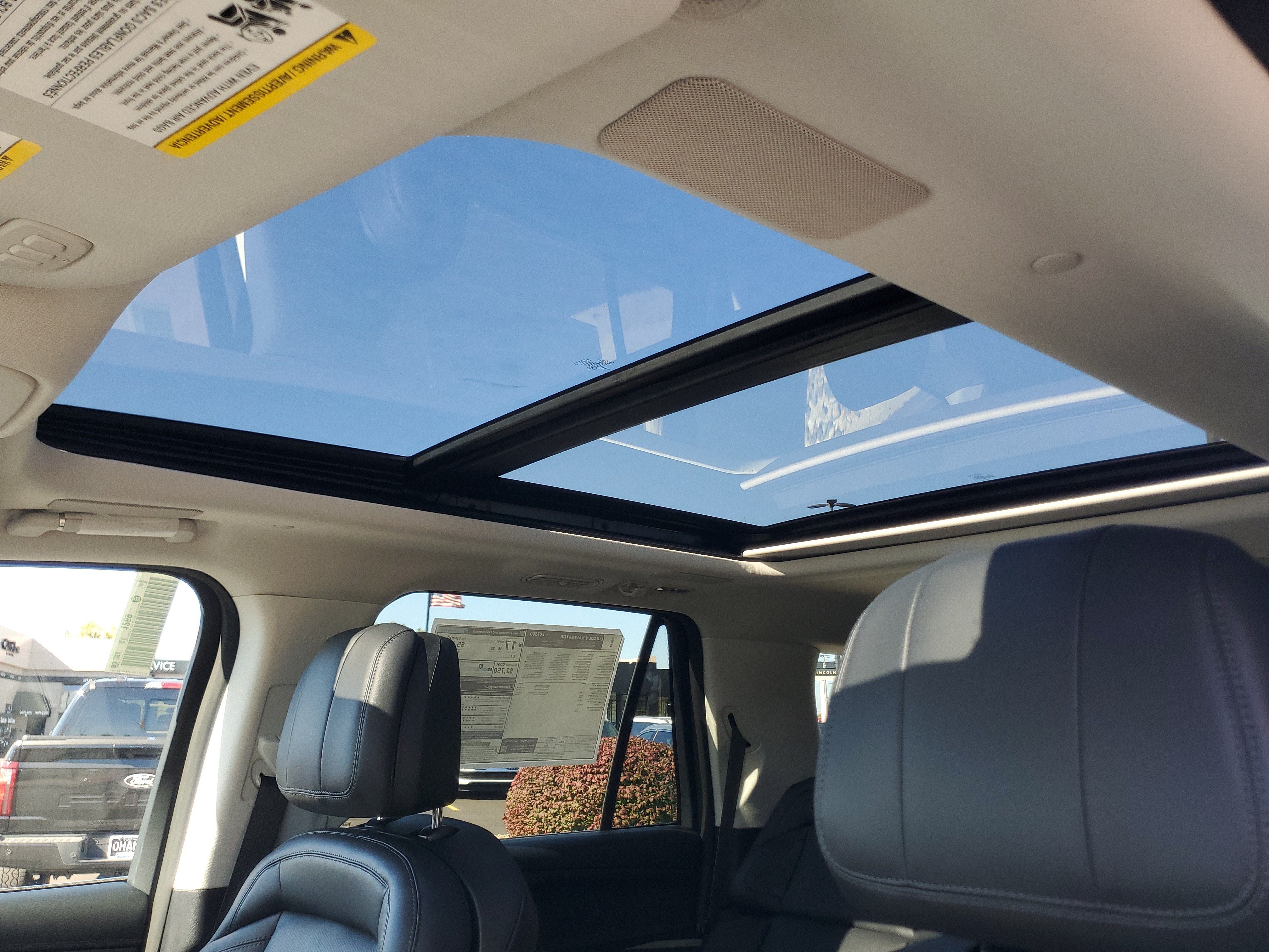2027 Lincoln Navigator Reserve