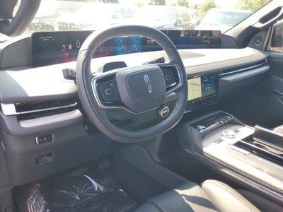 2027 Lincoln Navigator Reserve