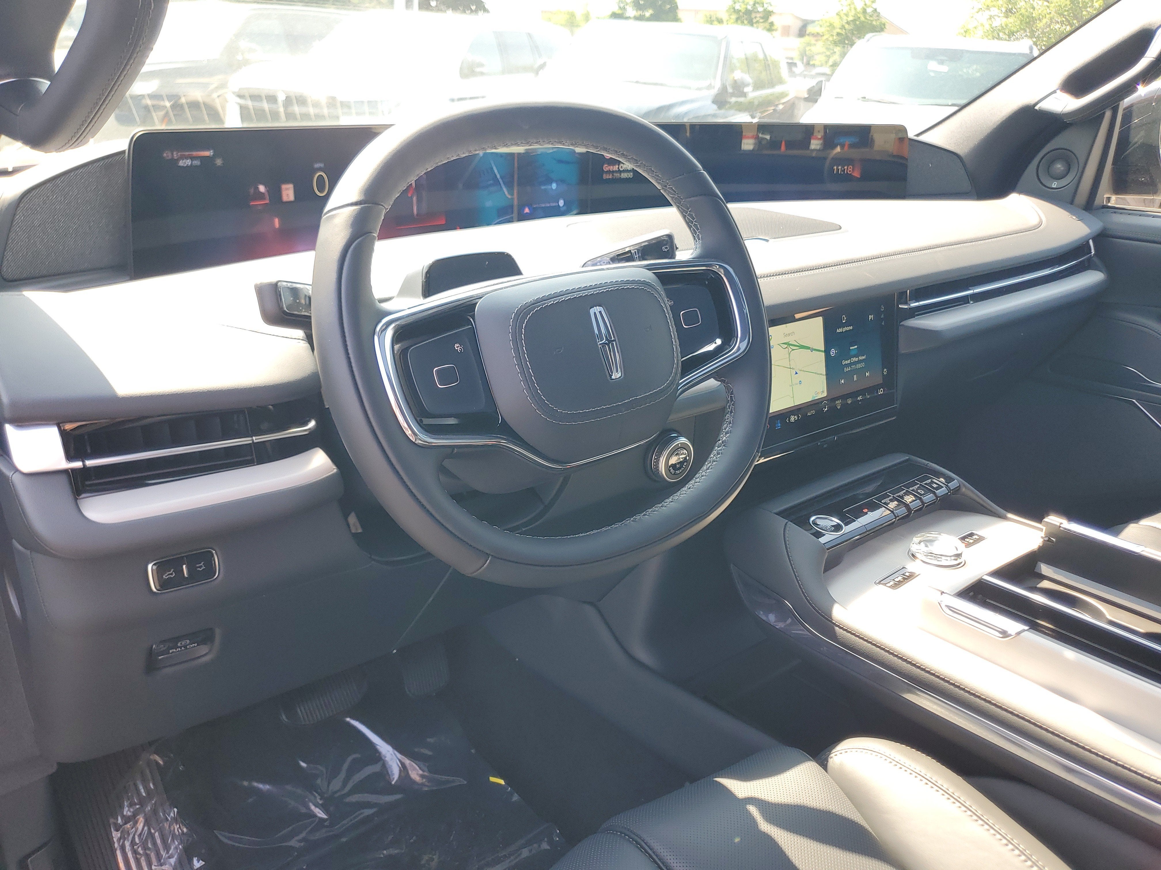 2027 Lincoln Navigator Reserve