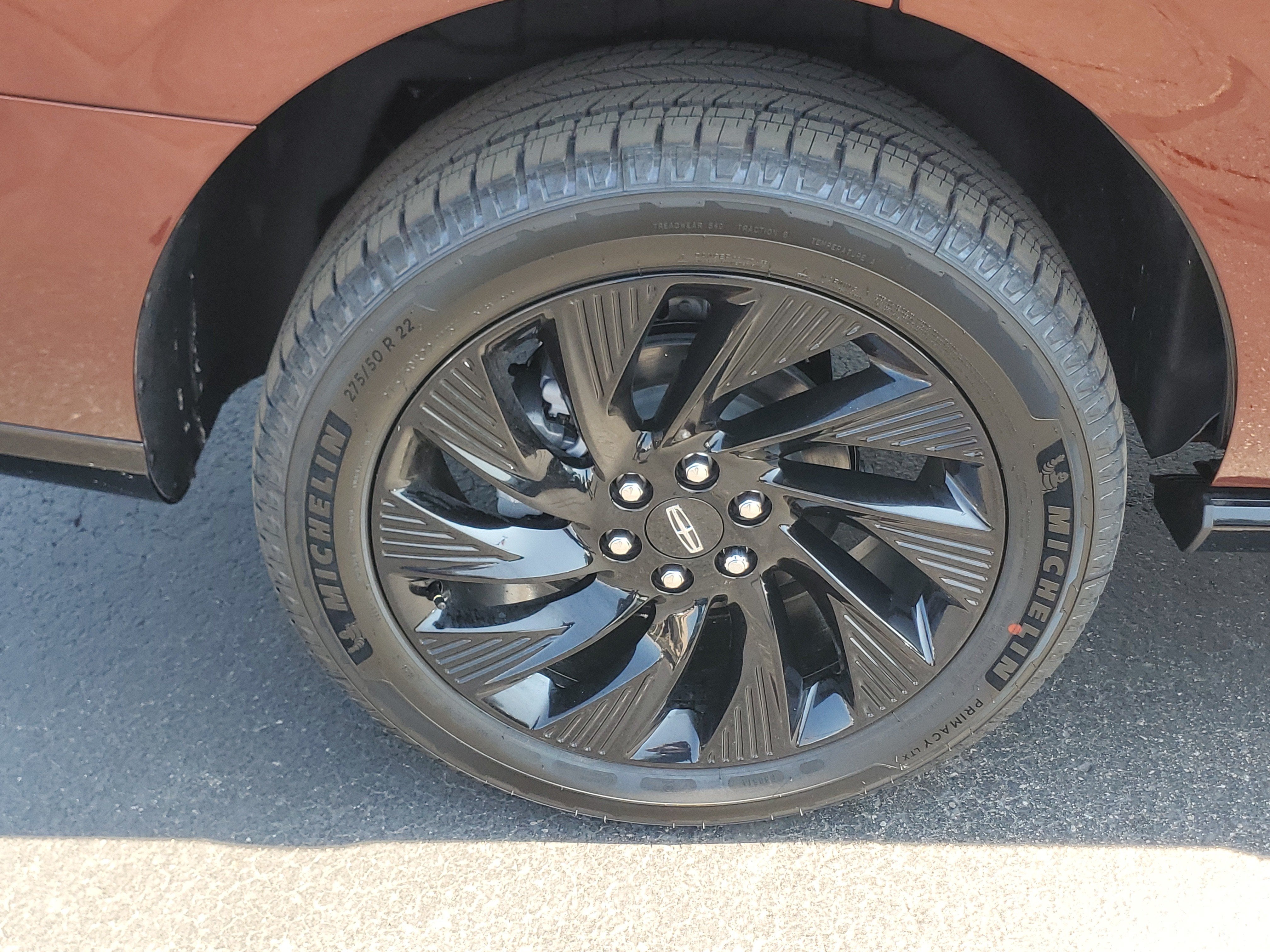 2027 Lincoln Navigator Reserve