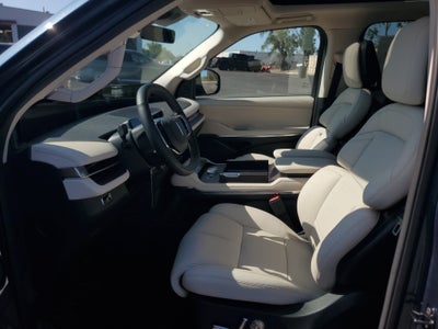 2027 Lincoln Navigator Reserve