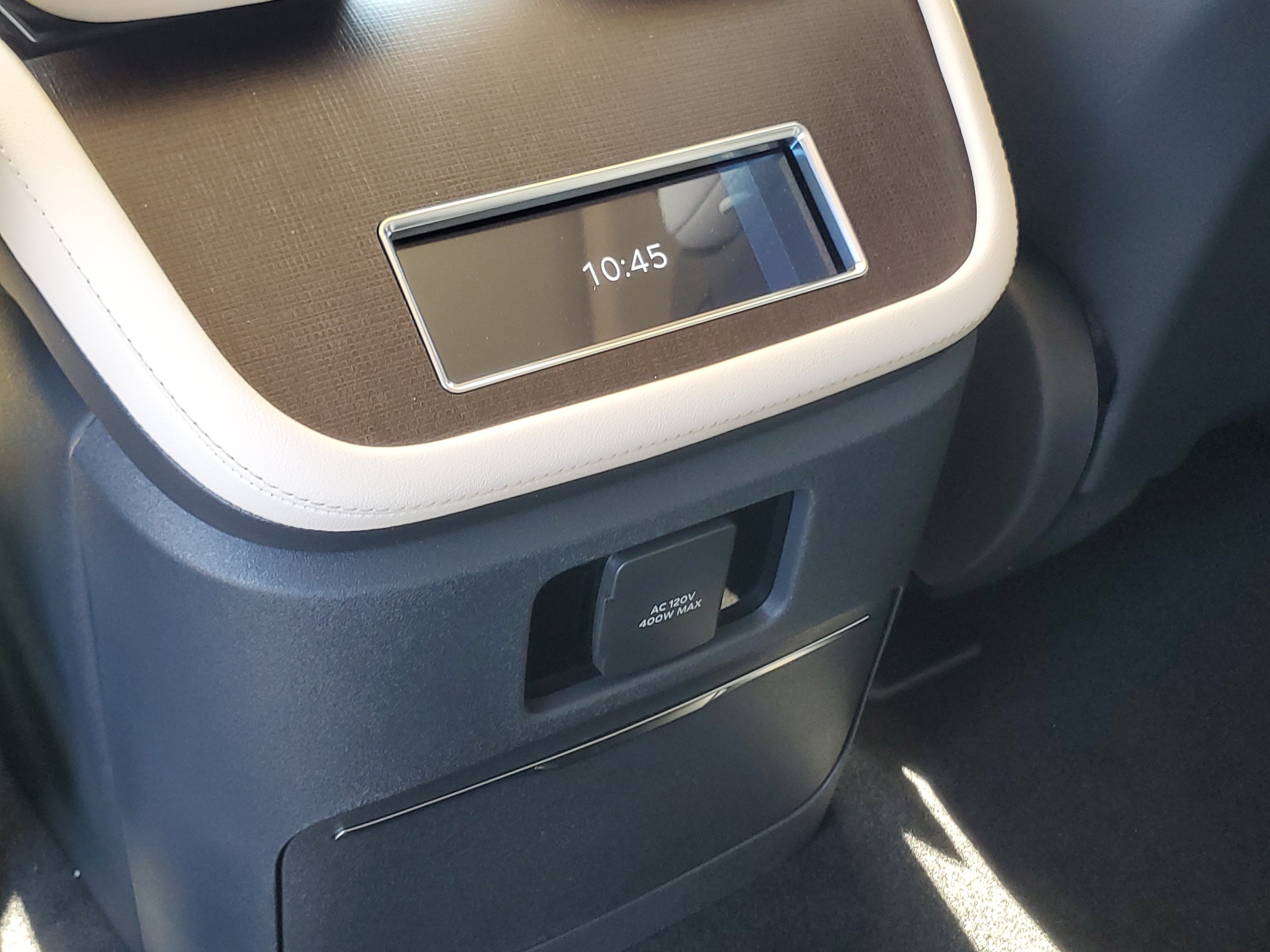 2027 Lincoln Navigator Reserve