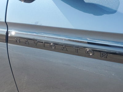 2027 Lincoln Navigator Reserve