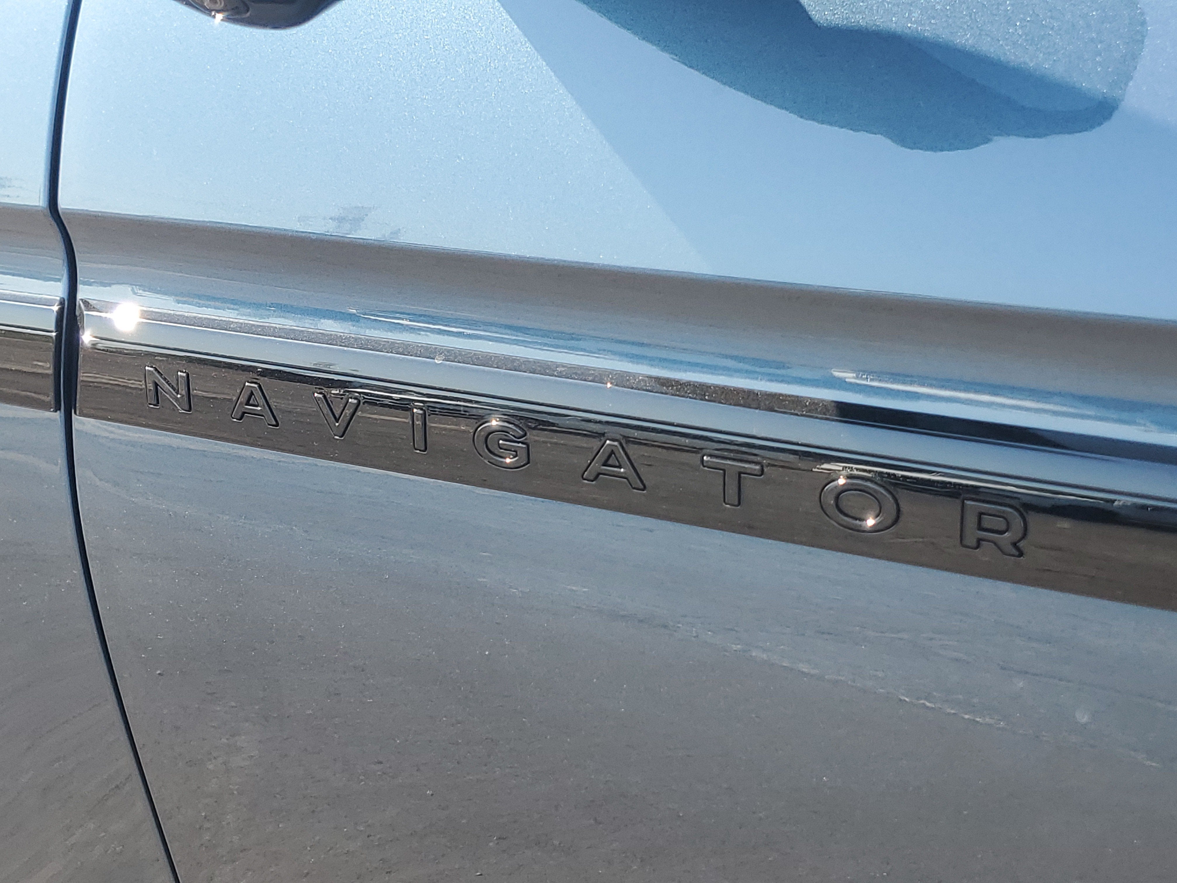 2027 Lincoln Navigator Reserve