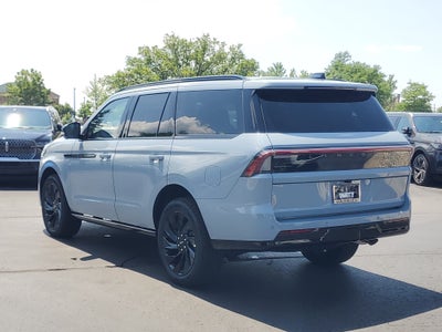 2027 Lincoln Navigator Reserve