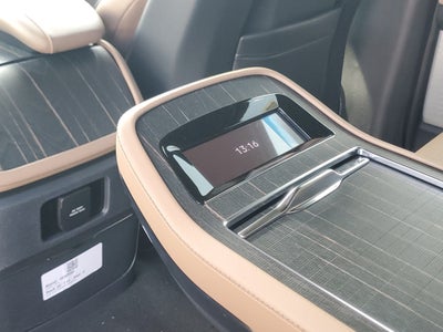 2027 Lincoln Navigator Black Label