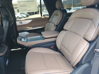 2027 Lincoln Navigator Black Label