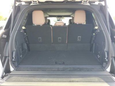 2027 Lincoln Navigator Black Label