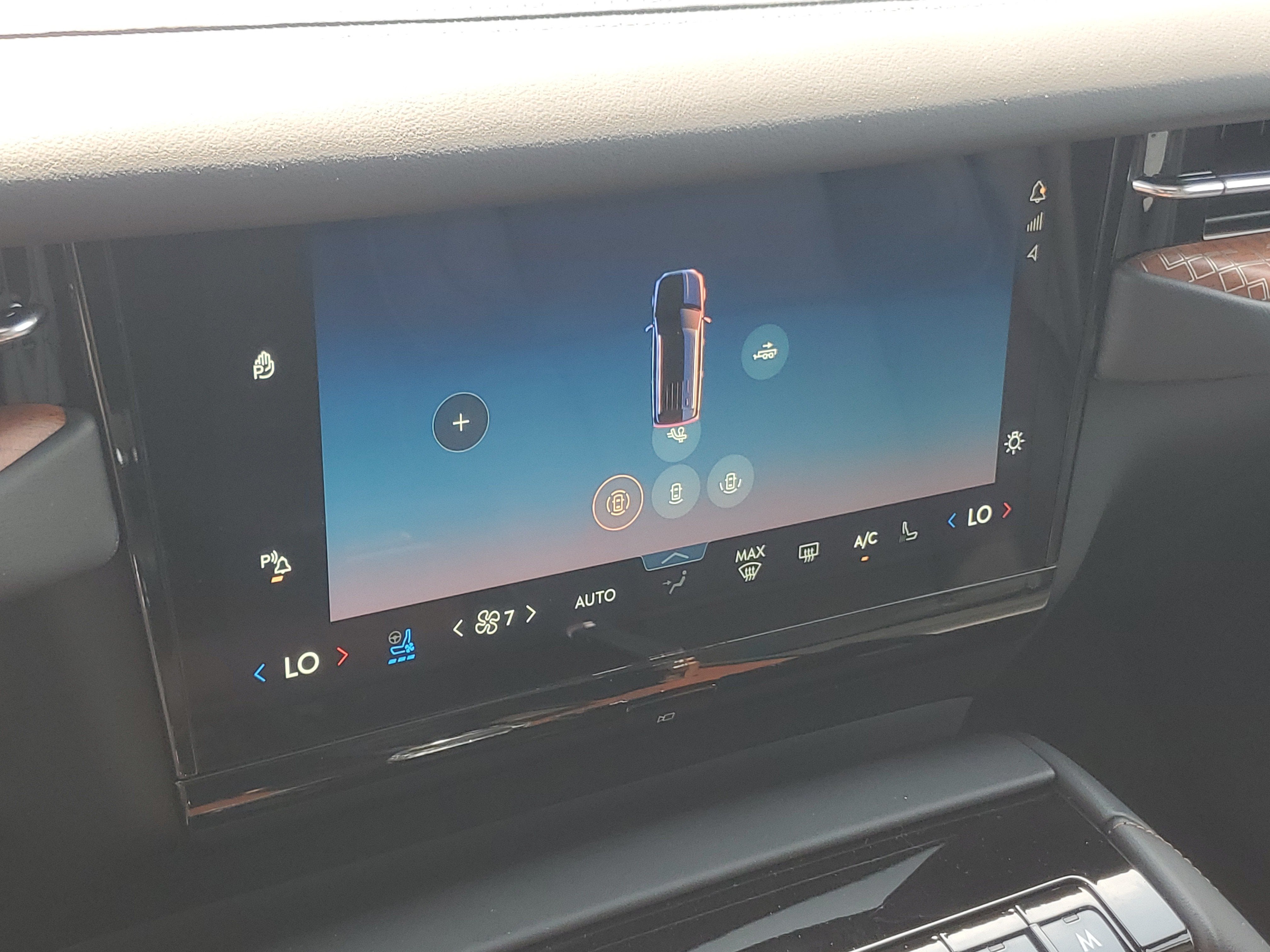 2027 Lincoln Navigator Black Label