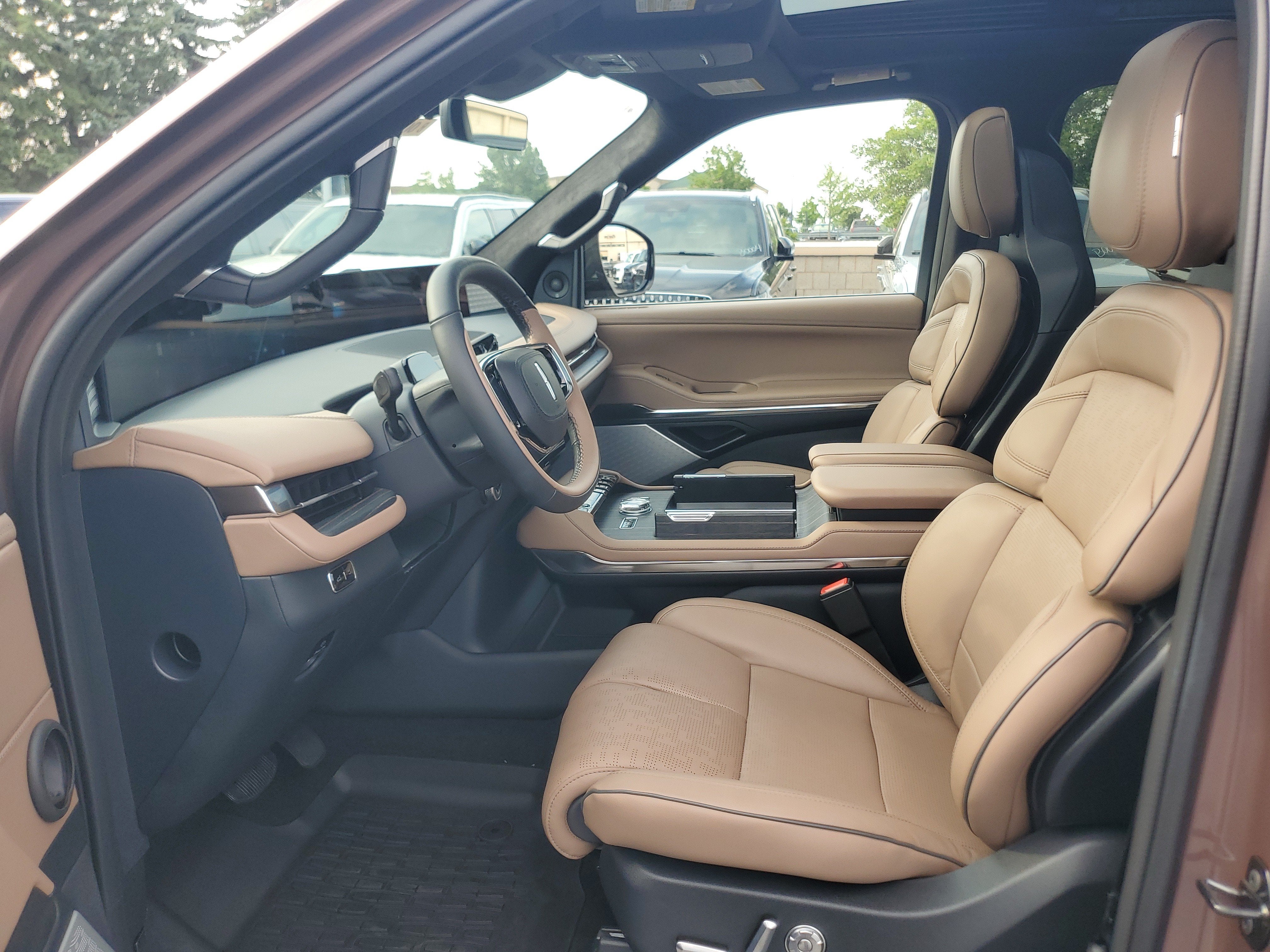 2027 Lincoln Navigator Black Label