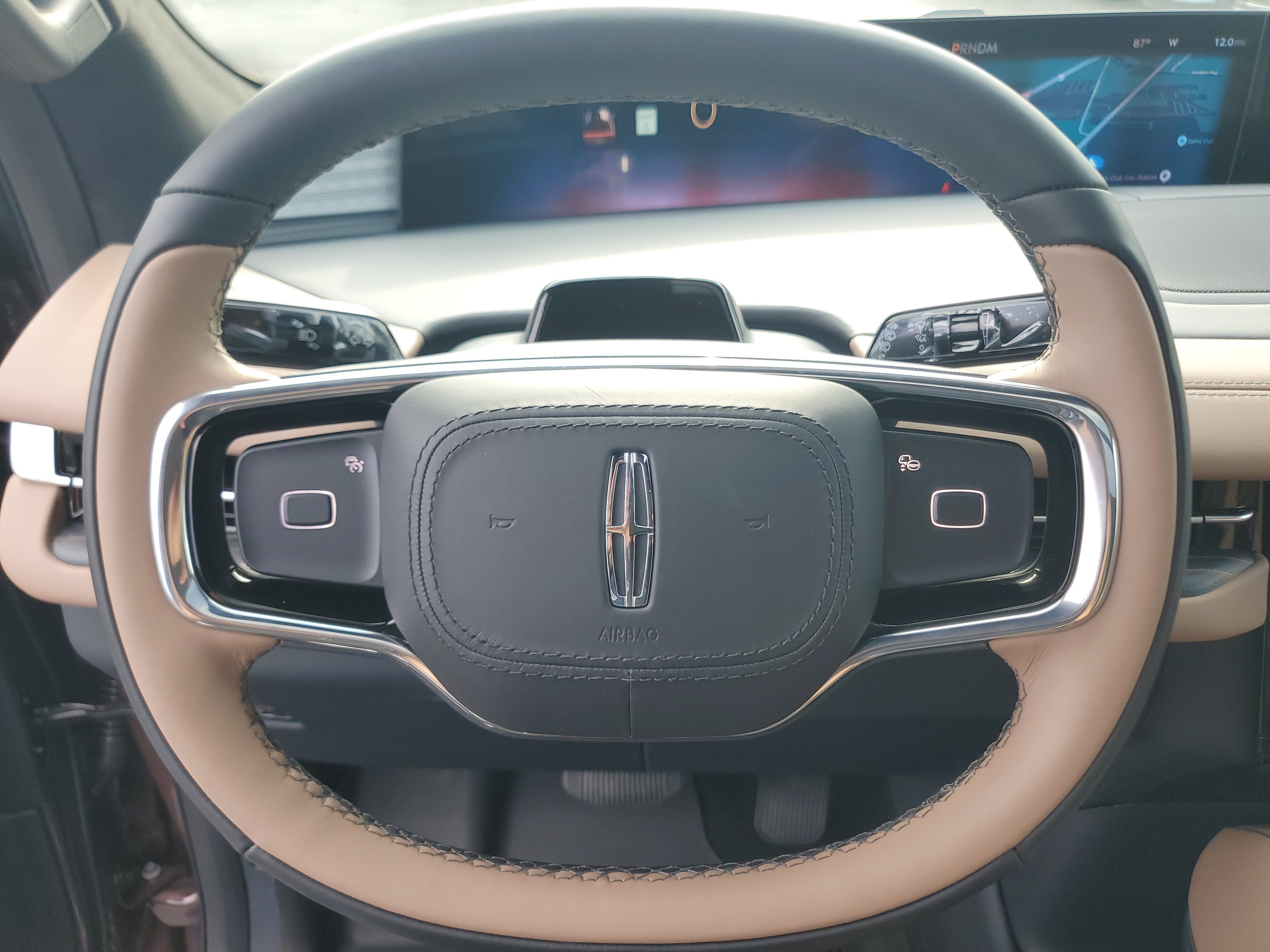 2027 Lincoln Navigator Black Label