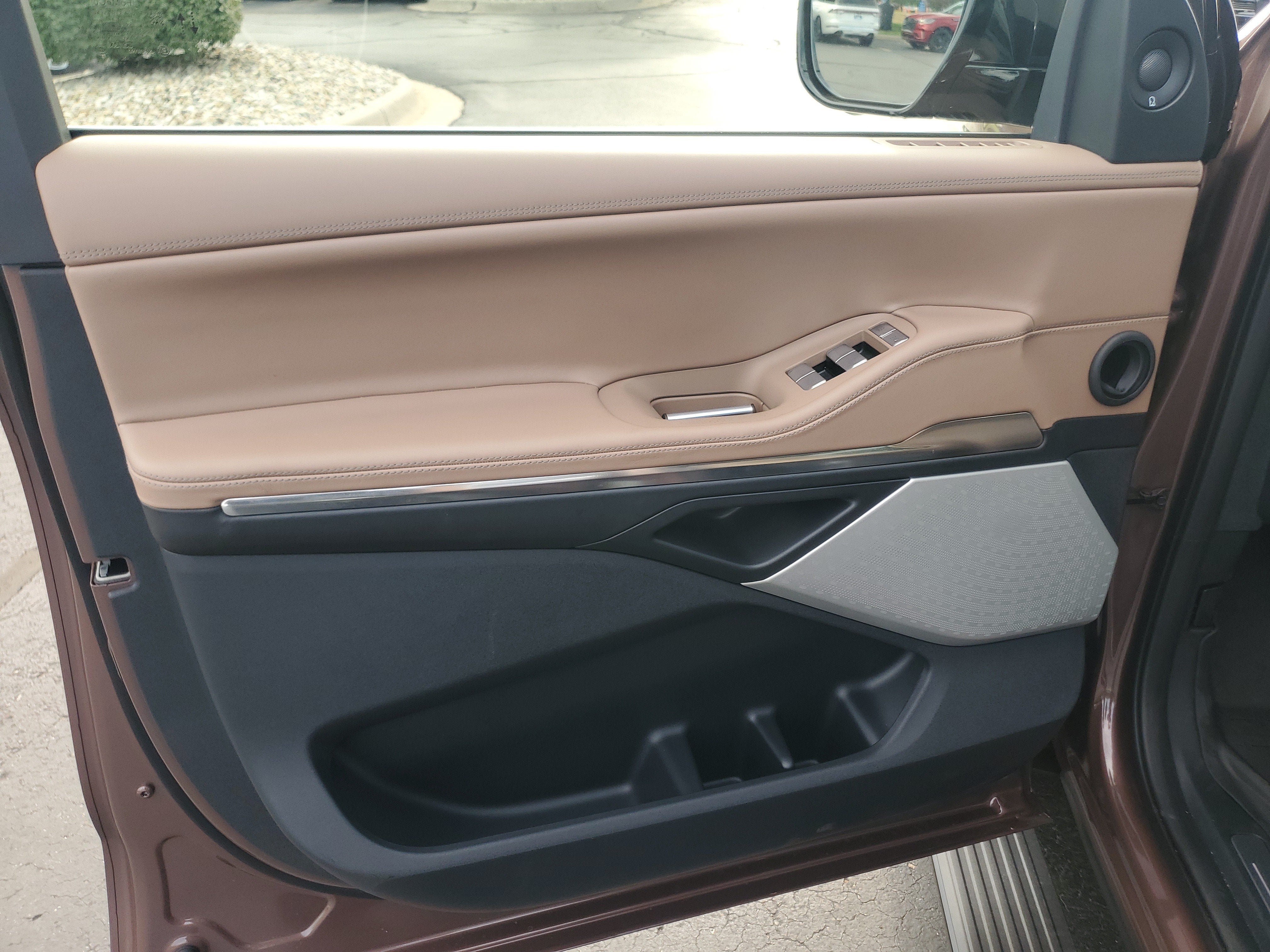 2027 Lincoln Navigator Black Label