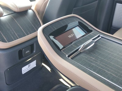 2027 Lincoln Navigator Black Label