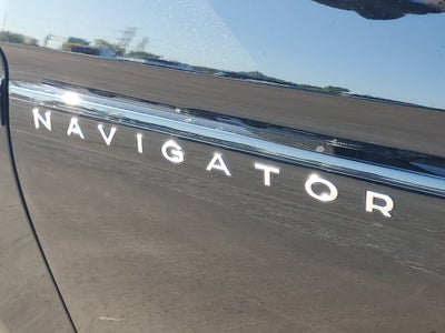 2027 Lincoln Navigator Black Label