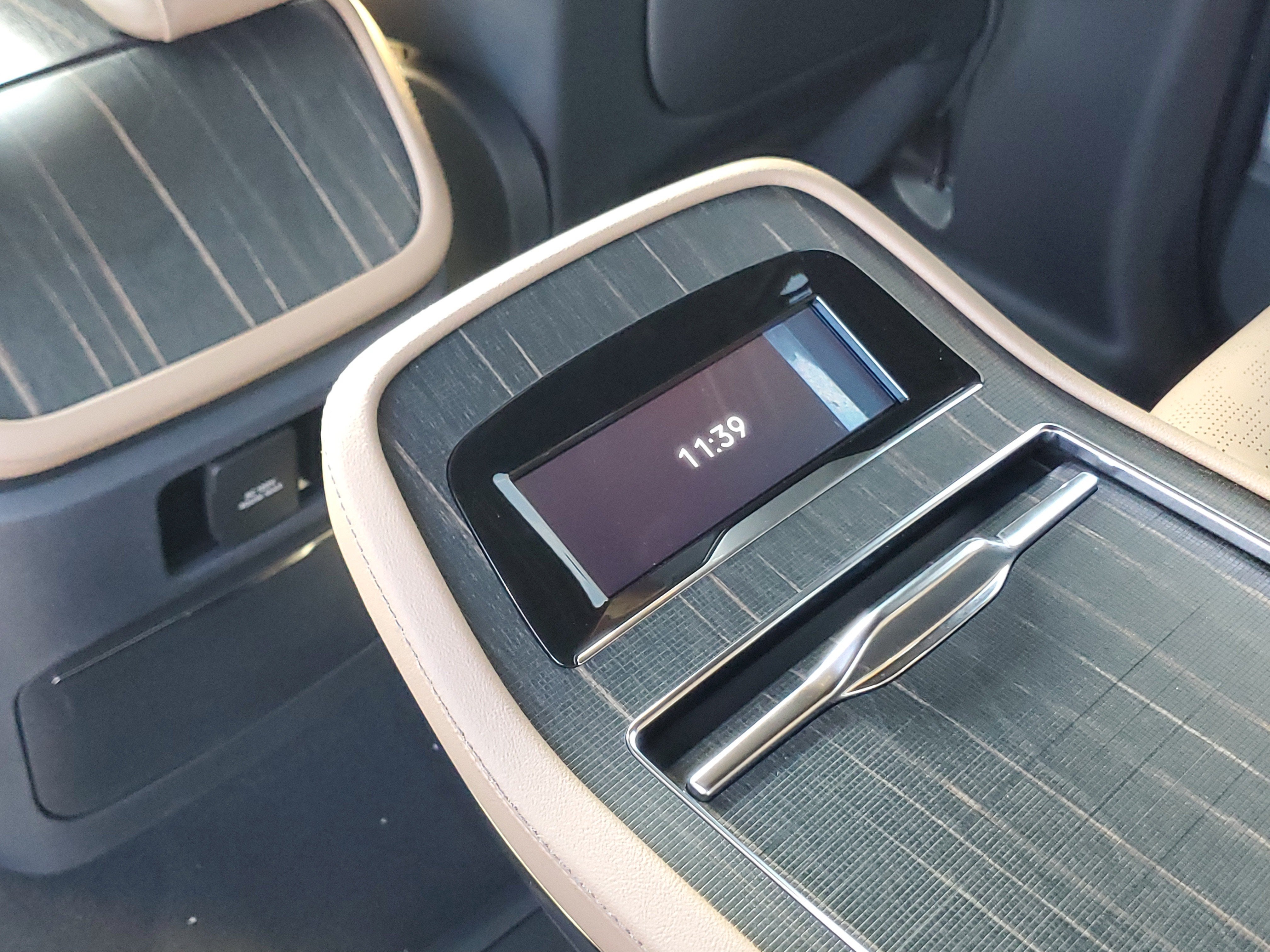 2027 Lincoln Navigator Black Label