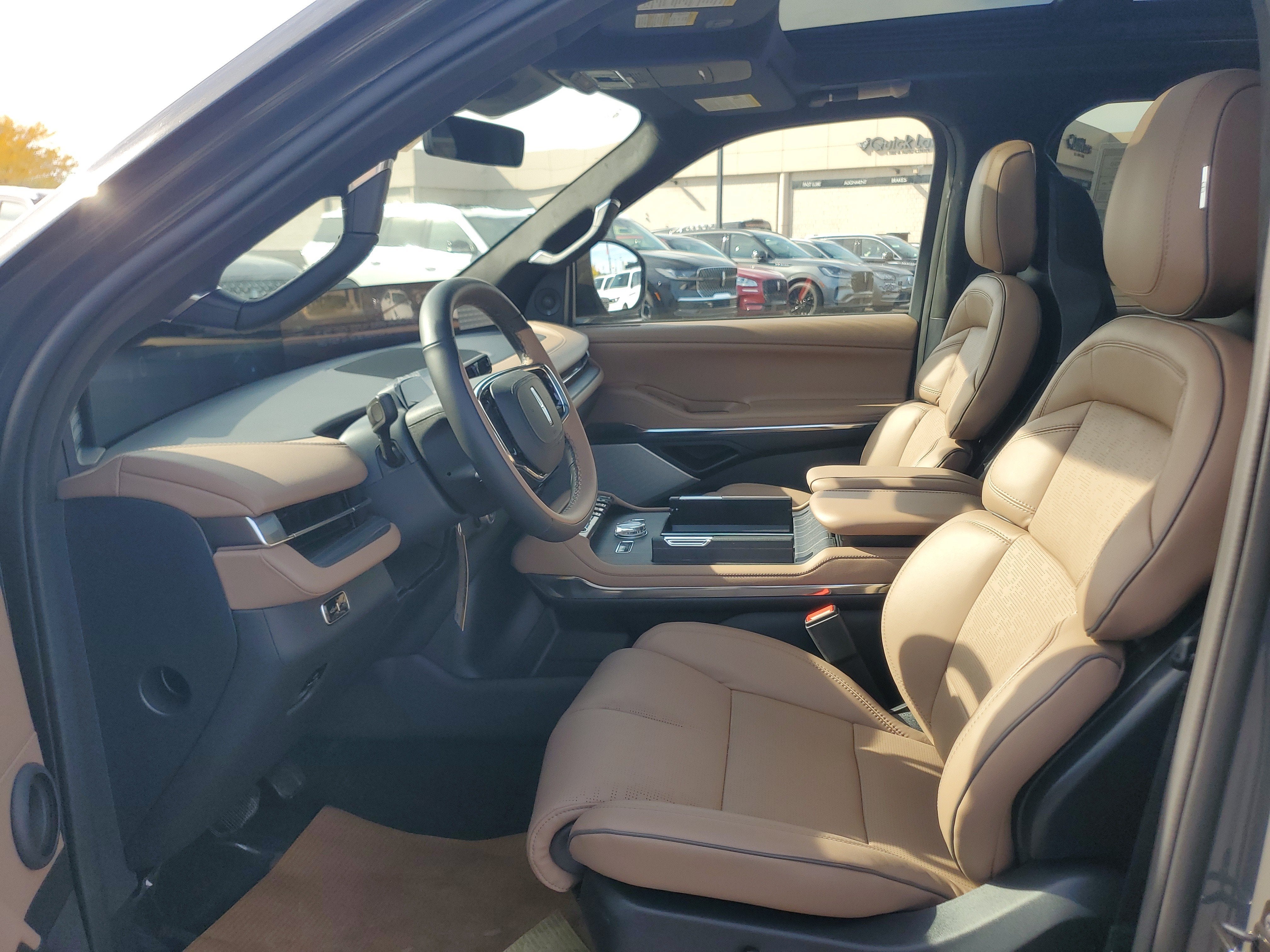 2027 Lincoln Navigator Black Label