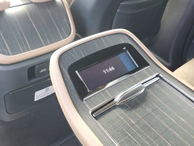 2027 Lincoln Navigator Black Label