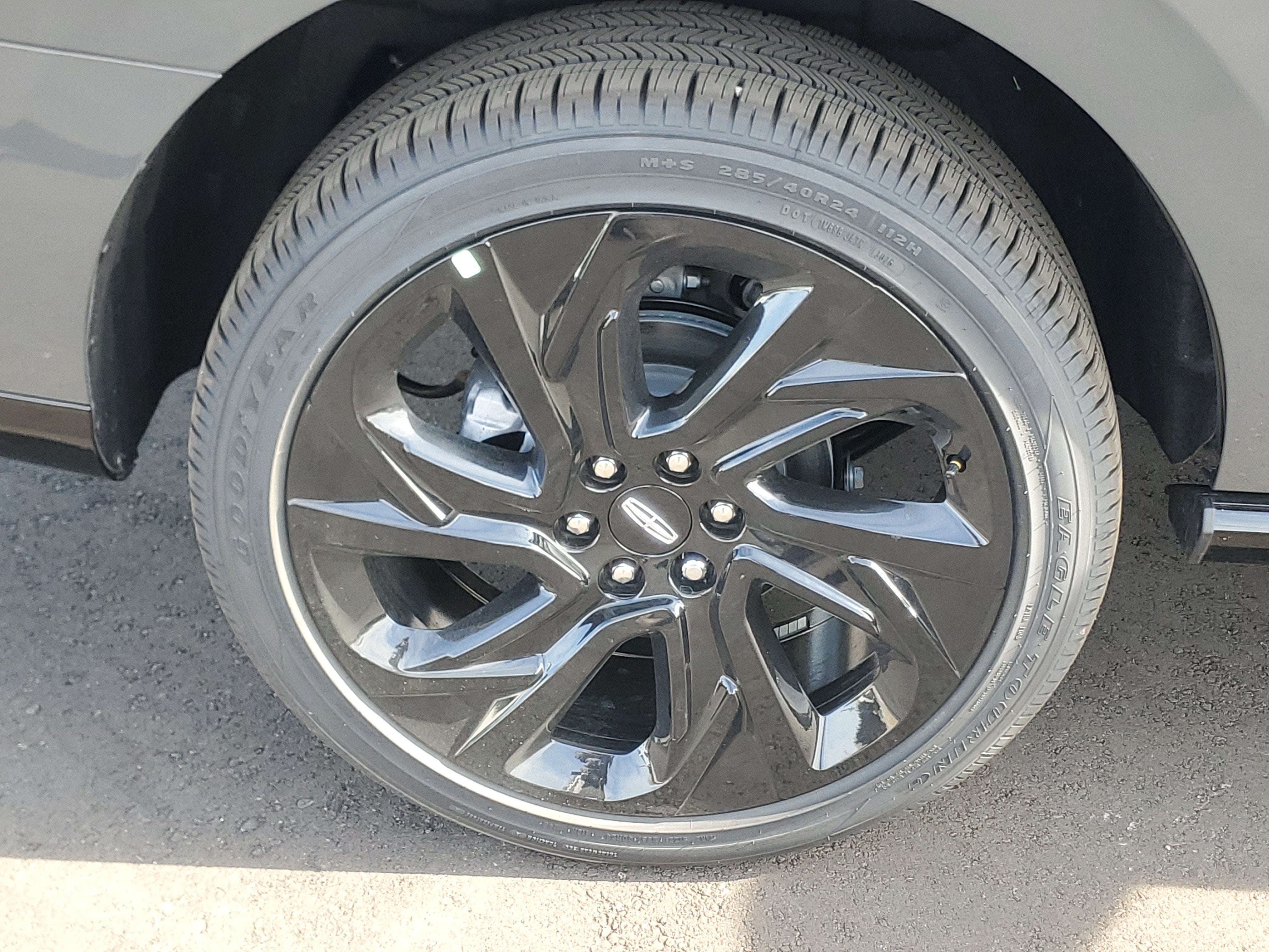 2027 Lincoln Navigator Black Label
