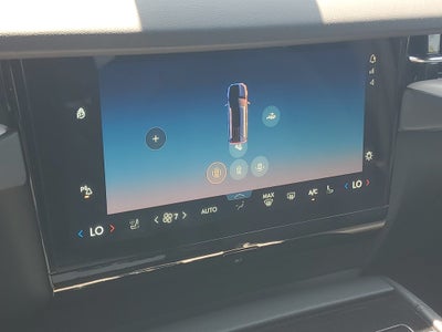 2027 Lincoln Navigator L Reserve