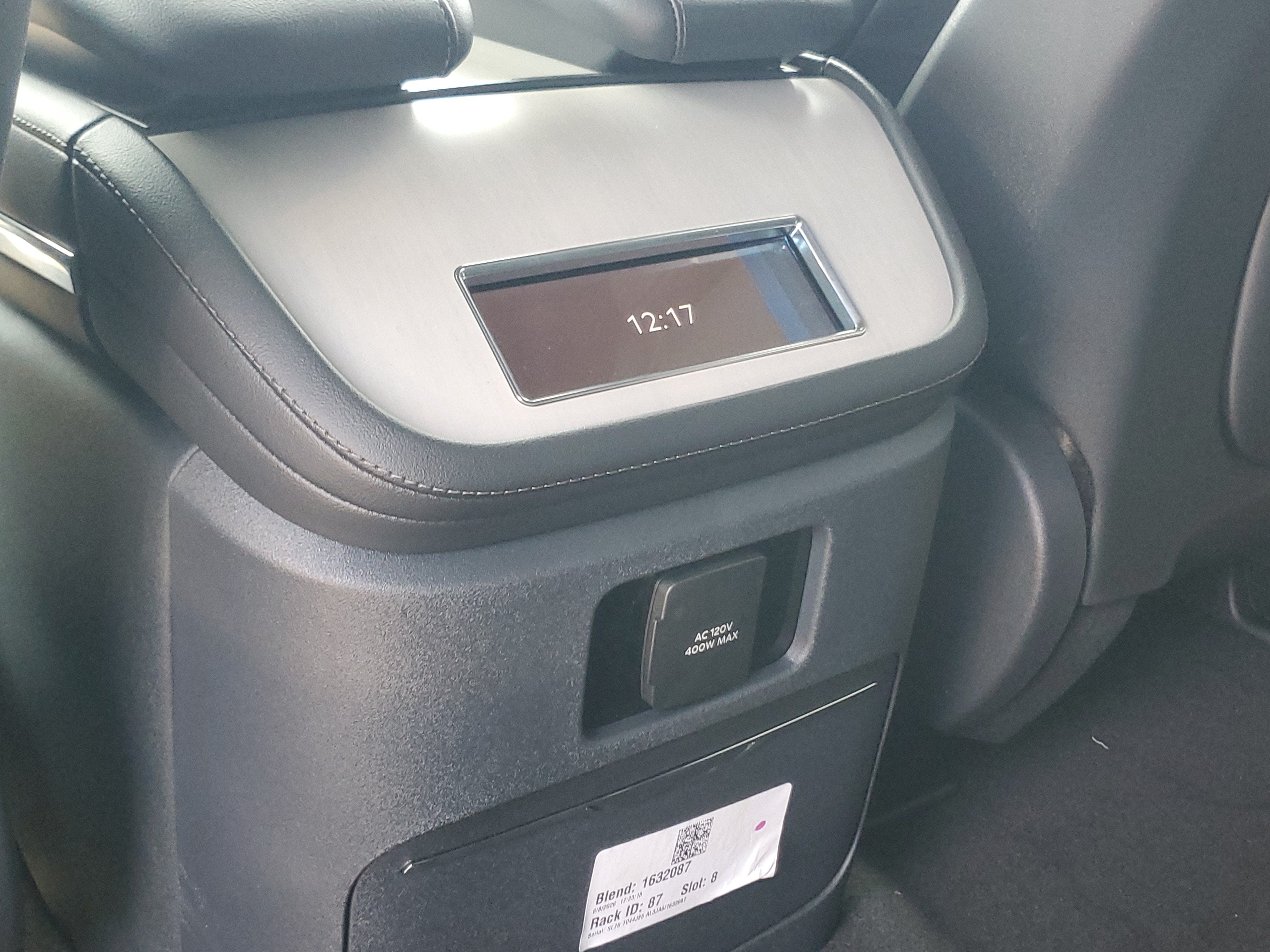 2027 Lincoln Navigator L Reserve