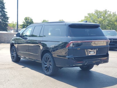 2027 Lincoln Navigator L Reserve