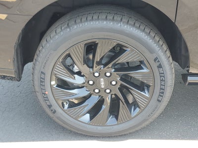 2027 Lincoln Navigator L Reserve