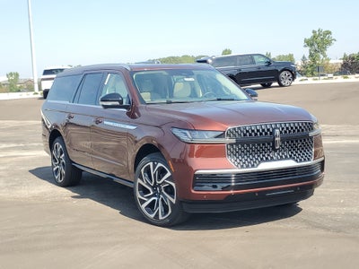 2027 Lincoln Navigator L Reserve