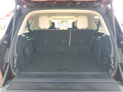 2027 Lincoln Navigator L Reserve