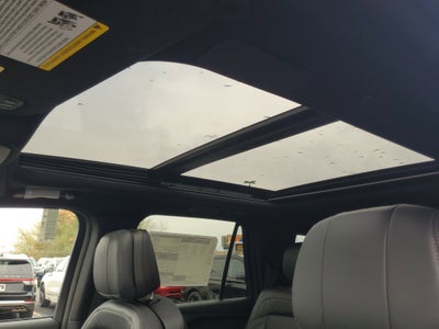 2026 Lincoln Navigator L Reserve