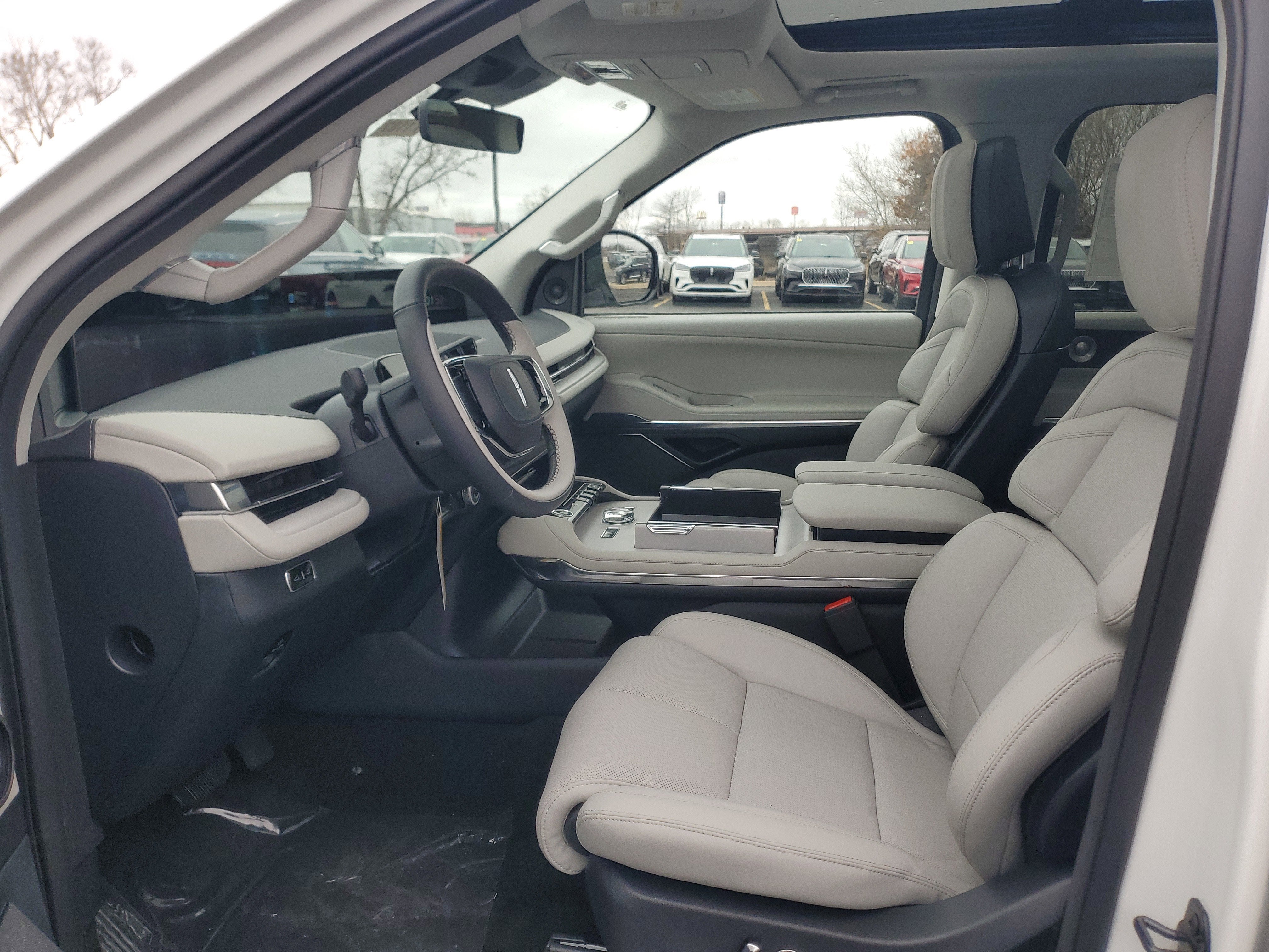 2026 Lincoln Navigator L Reserve