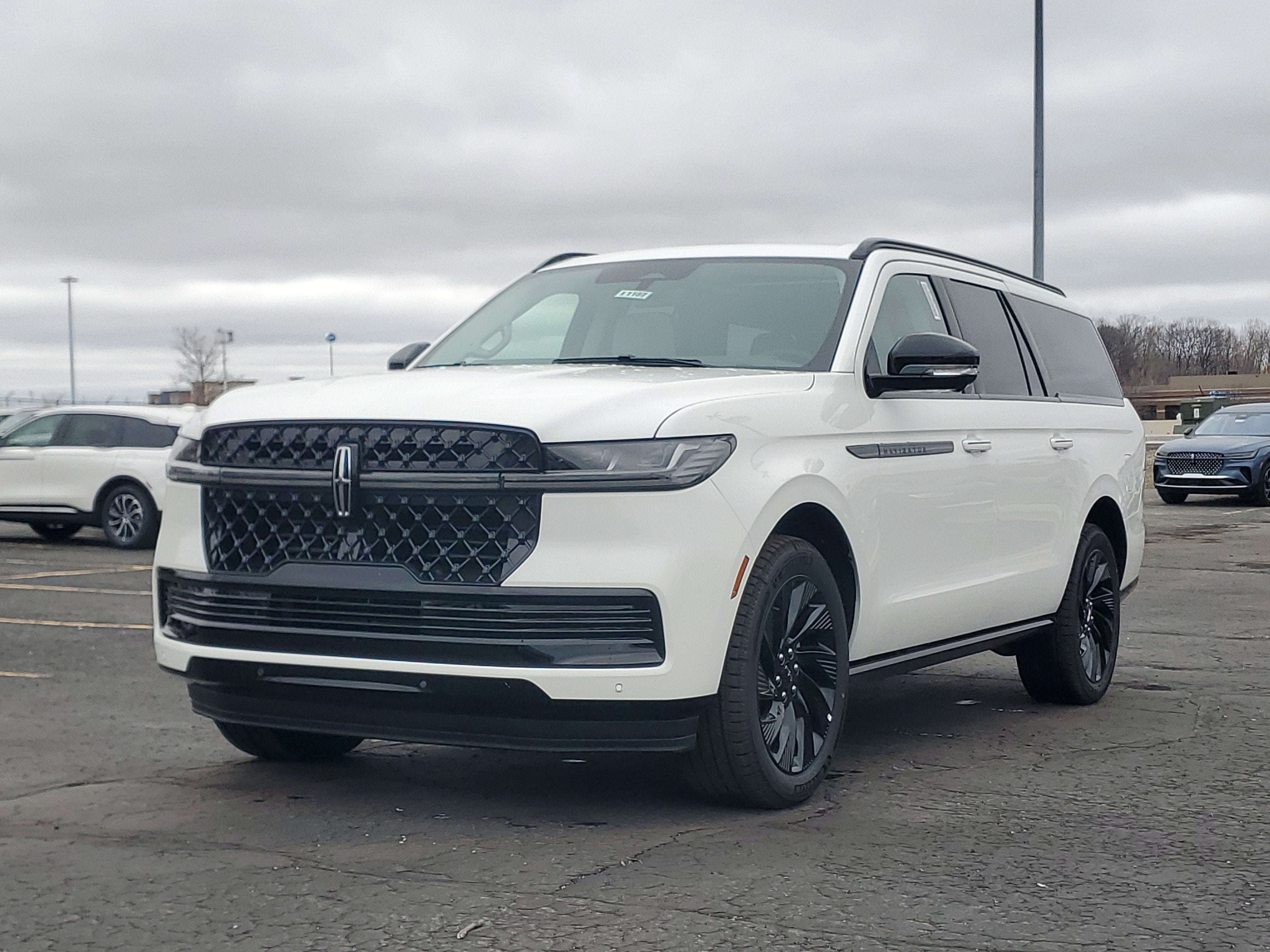 2026 Lincoln Navigator L Reserve