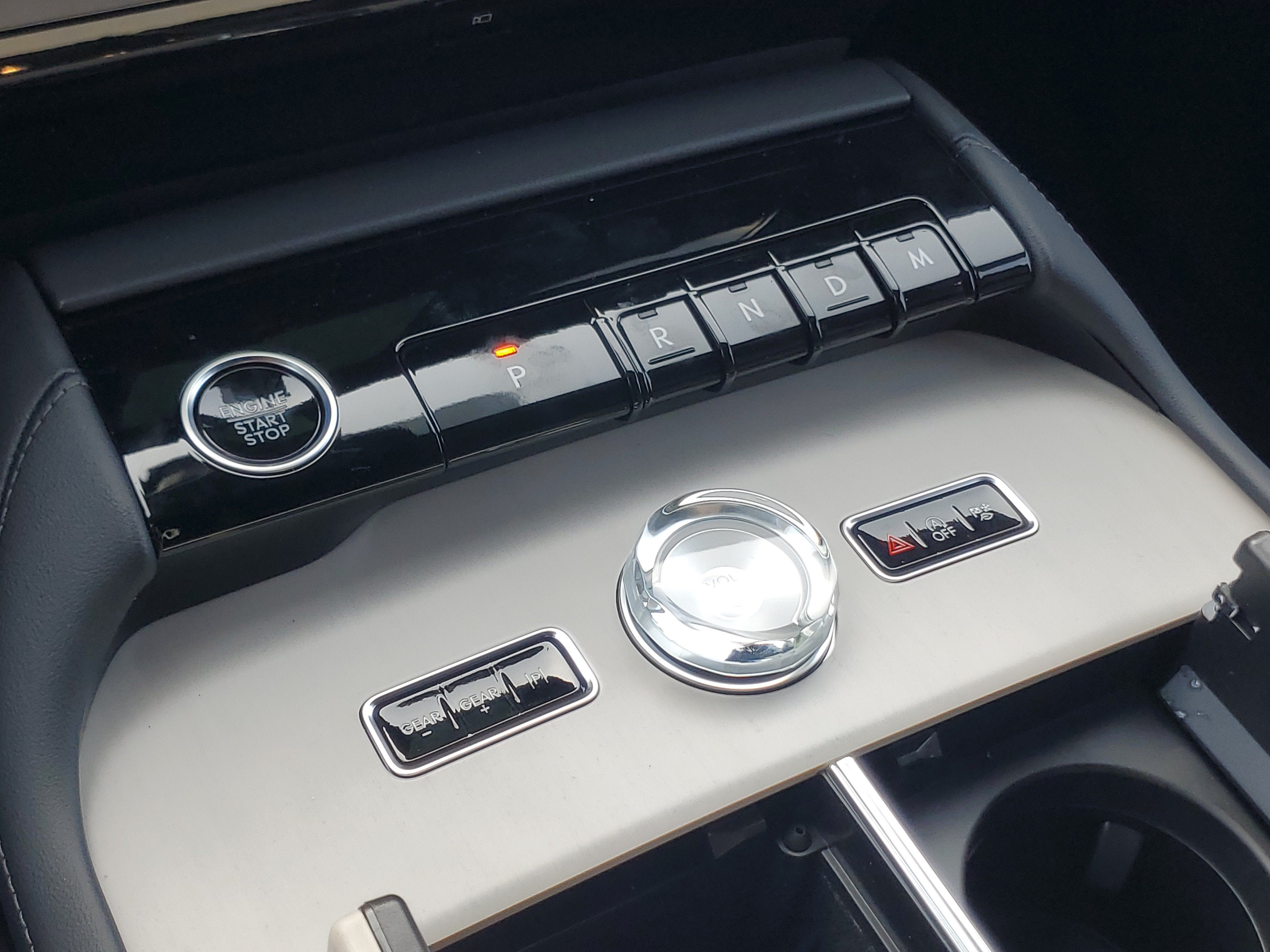 2027 Lincoln Navigator L Reserve