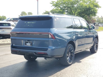 2027 Lincoln Navigator L Reserve
