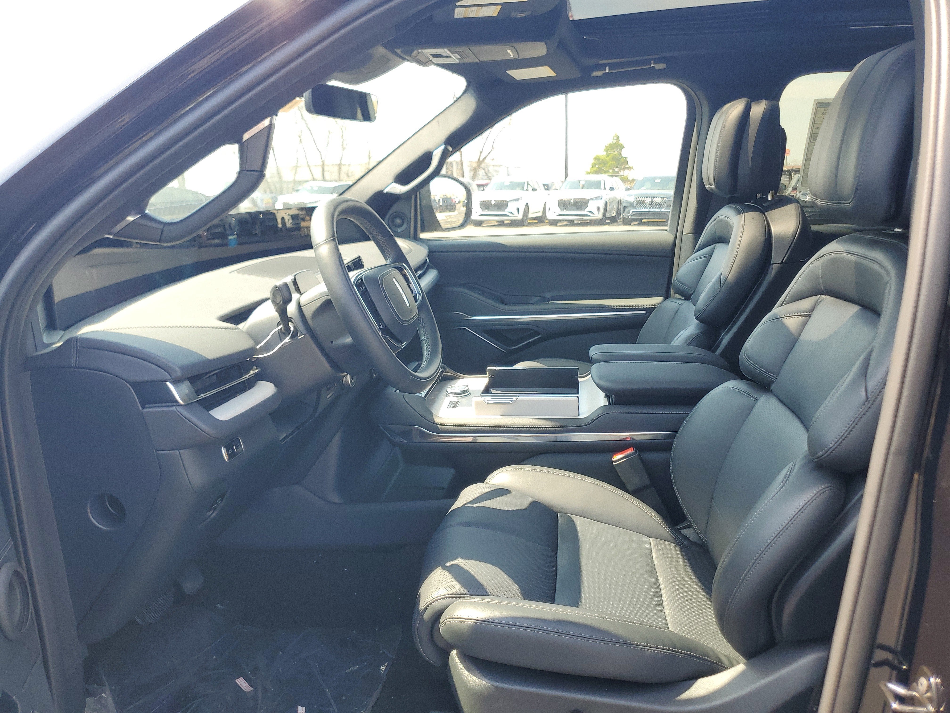 2026 Lincoln Navigator L Reserve