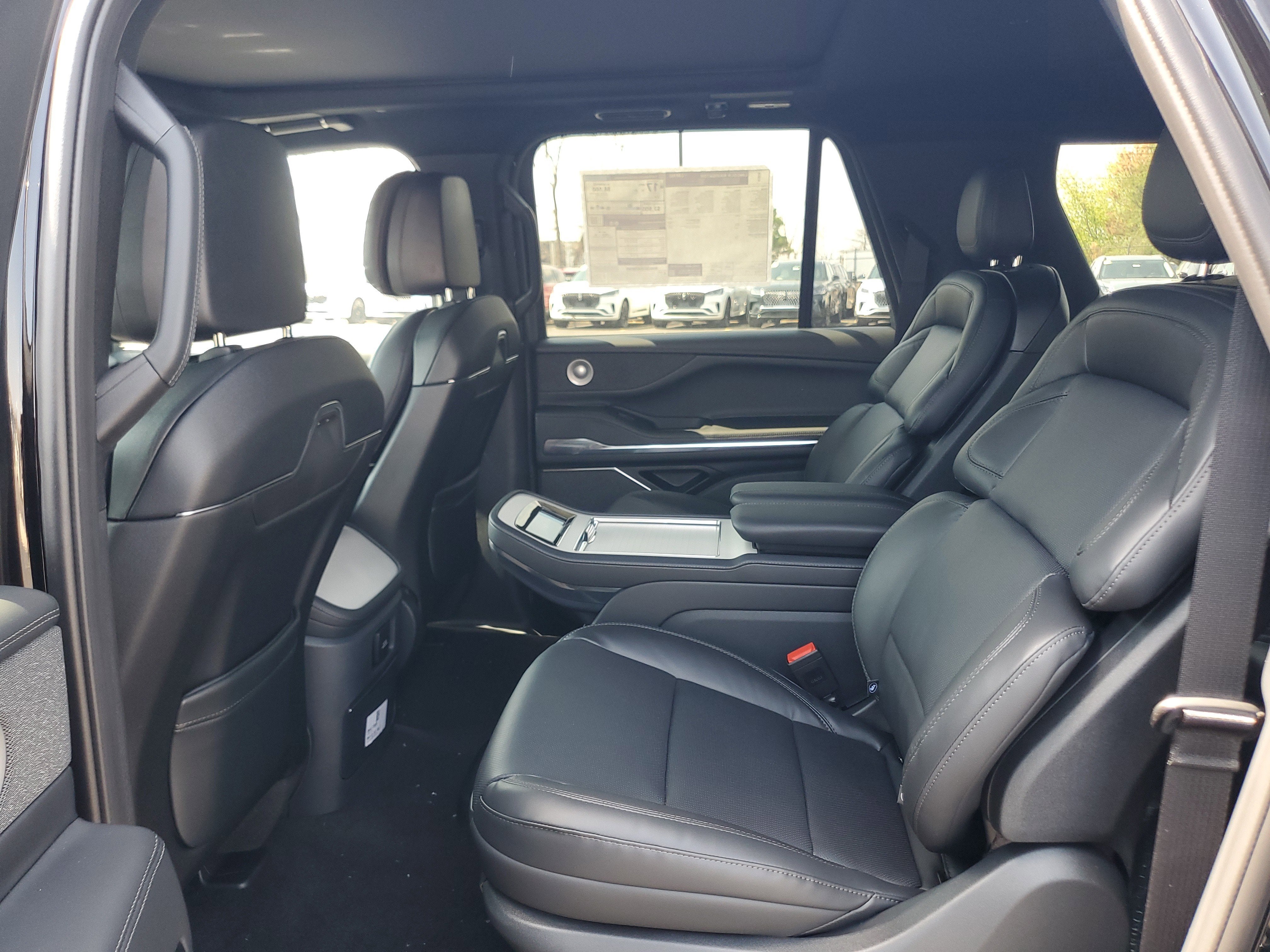 2026 Lincoln Navigator L Reserve