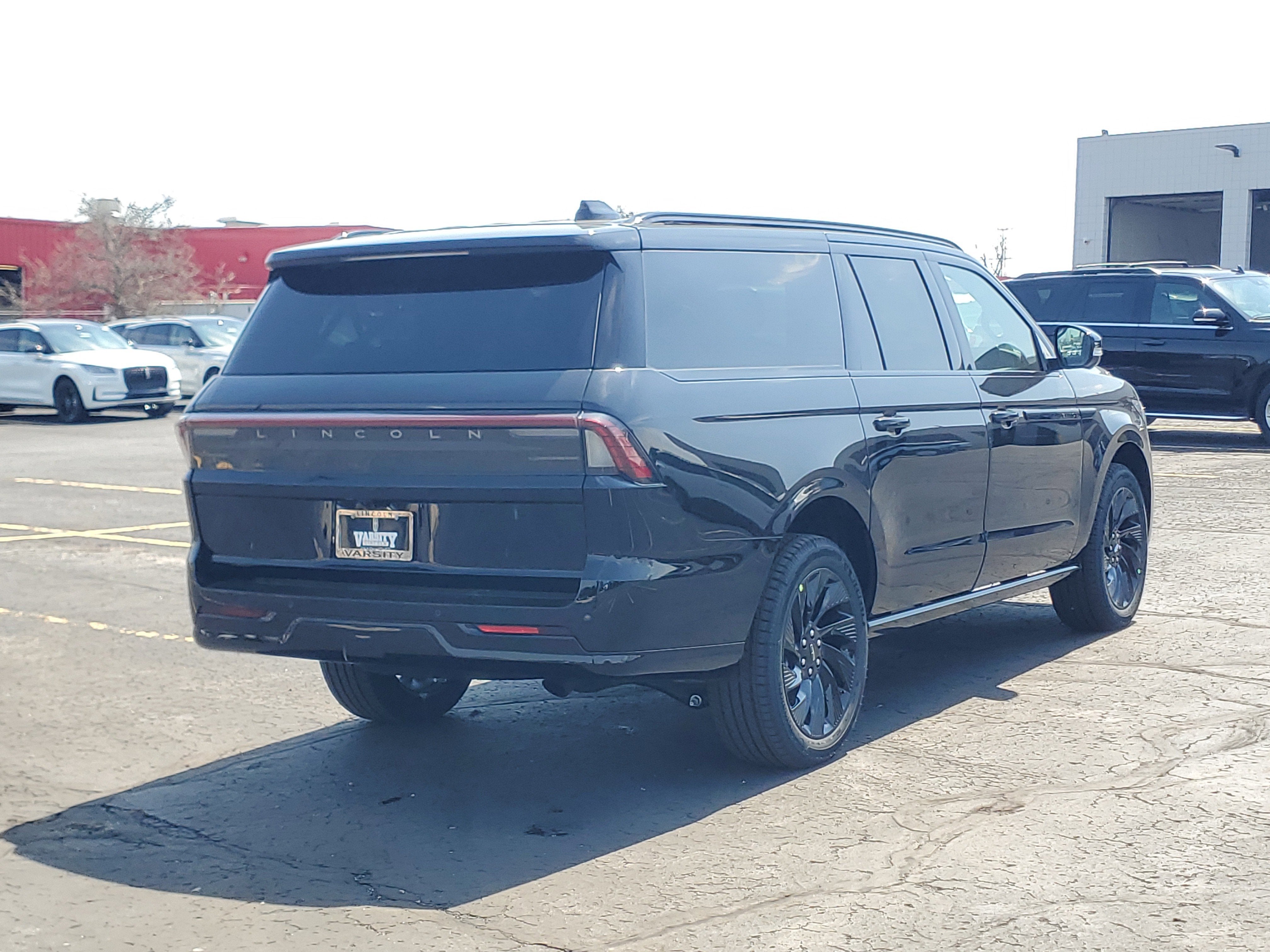 2026 Lincoln Navigator L Reserve