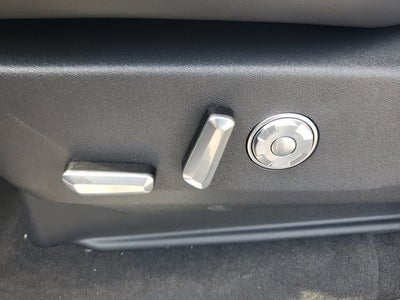 2027 Lincoln Navigator L Reserve