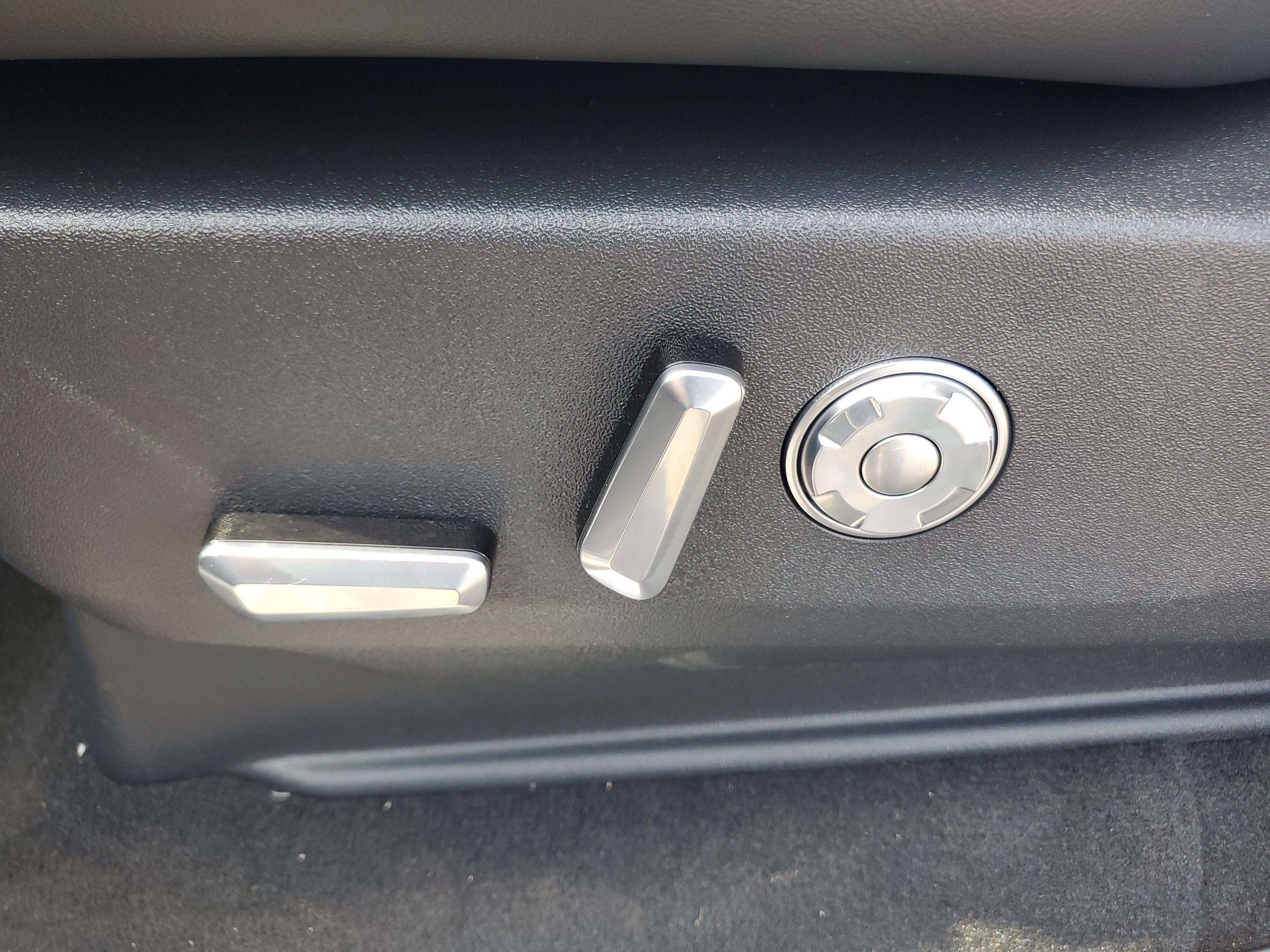 2027 Lincoln Navigator L Reserve