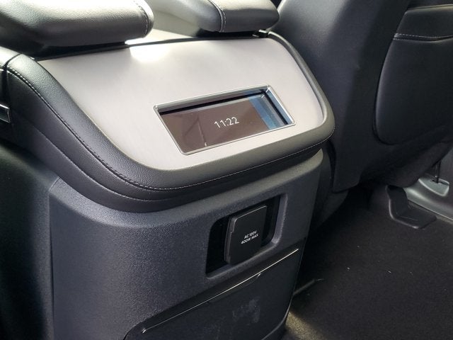 2027 Lincoln Navigator L Reserve