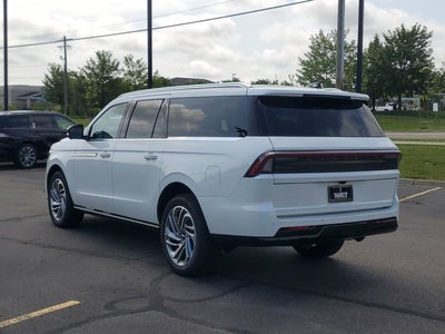 2027 Lincoln Navigator L Reserve